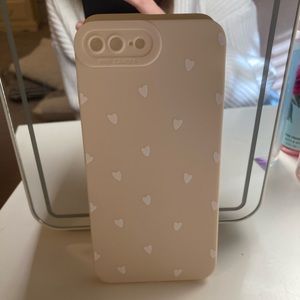 Crème colored phone case